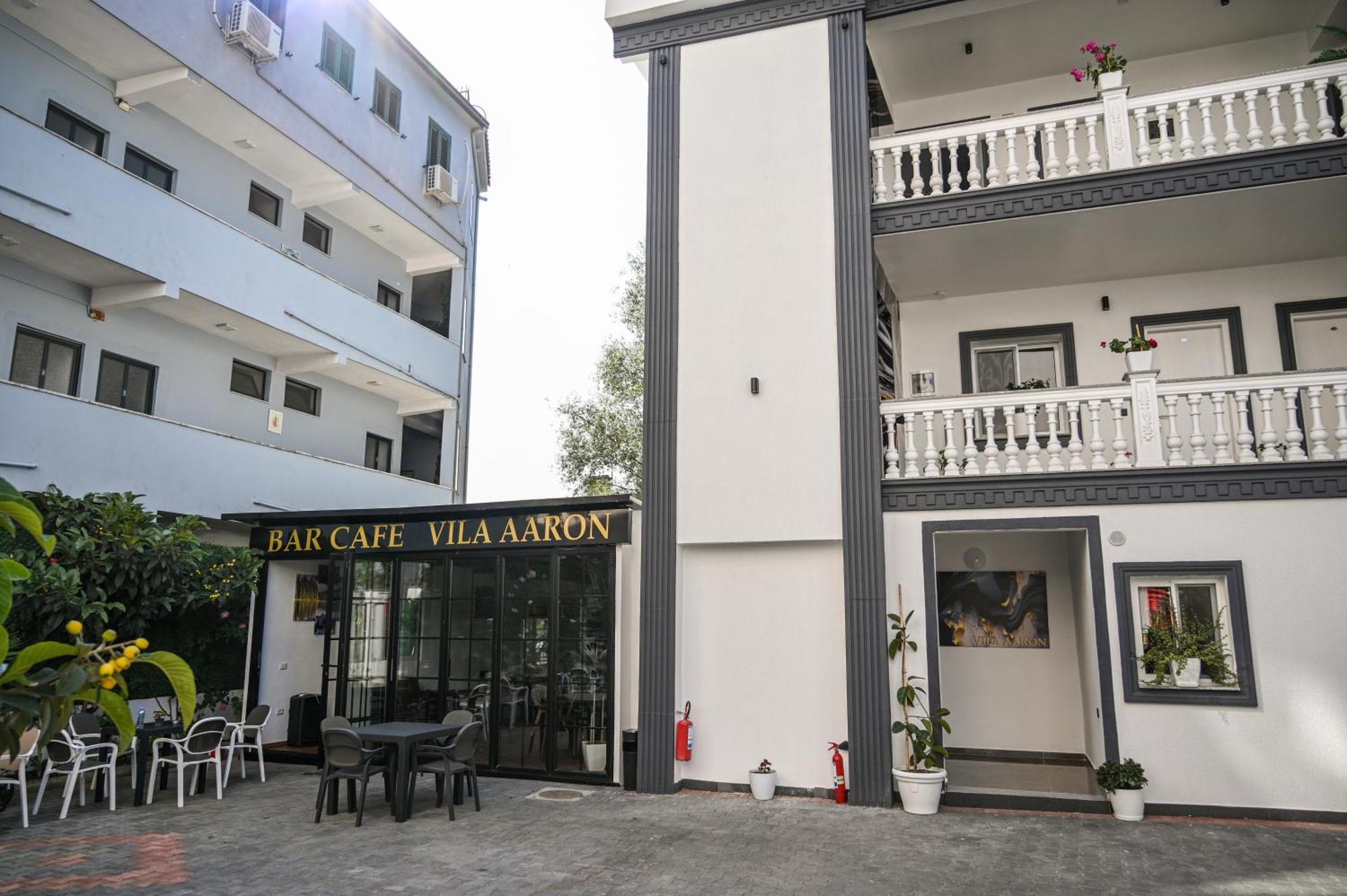 Vila Aaron Durres Exterior photo